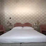 Richmond 4*