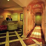 Richmond 4*