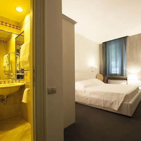 Richmond ホテル 4*